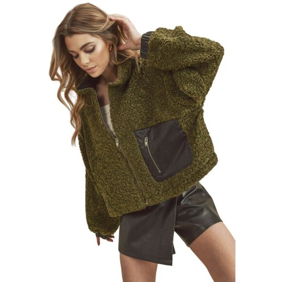 Blank NYC Oversized Sherpa Faux Leather Boxy Jacket Sz Small NWT - Picture 1 of 7